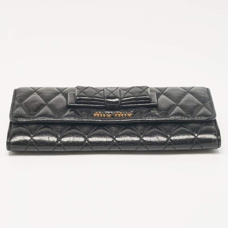 Pre Owned Miu Miu Black Glossy Leather Bow Flap Continental Wallet