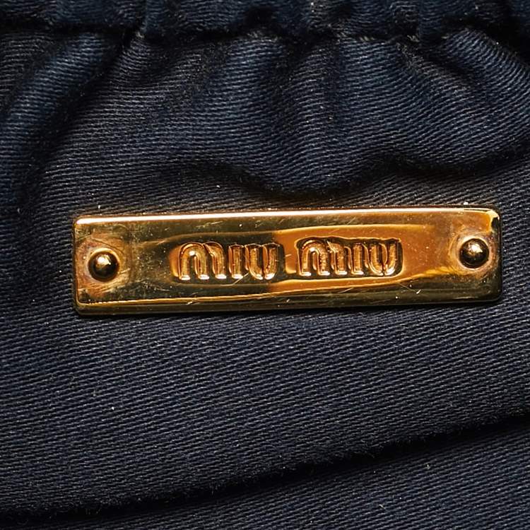 Pre Owned Miu Miu Gold Leather Pleated Zip Clutch