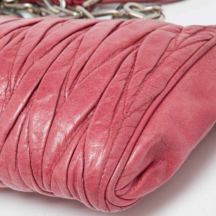 Pre Owned Miu Miu Pink Leather Matalasse Shoulder Bag