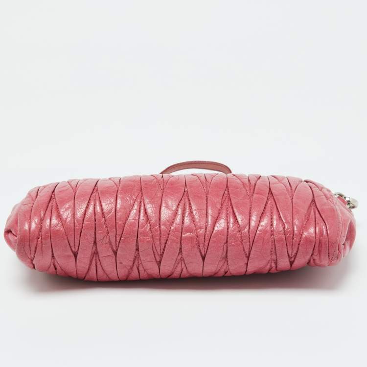 Pre Owned Miu Miu Pink Leather Matalasse Shoulder Bag
