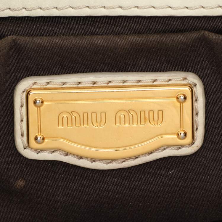 Pre Owned Miu Miu Beige Matelassé Leather Coffer Hobo