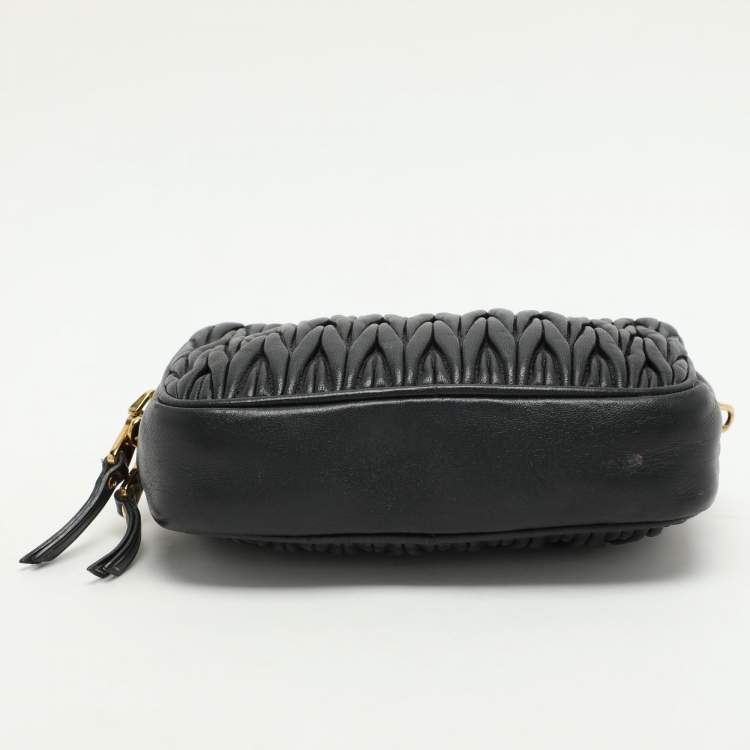 Pre Owned Miu Miu Black Matelasse Leather Camera Crossbody Bag