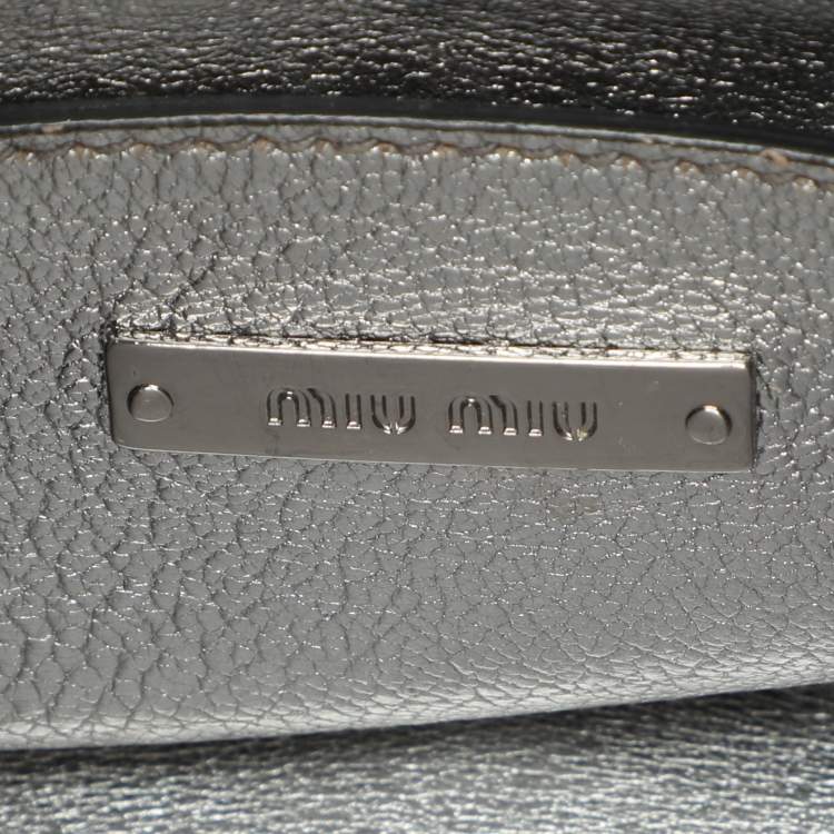 Pre Owned Miu Miu Silver Leather Push Lock Top Handle Bag