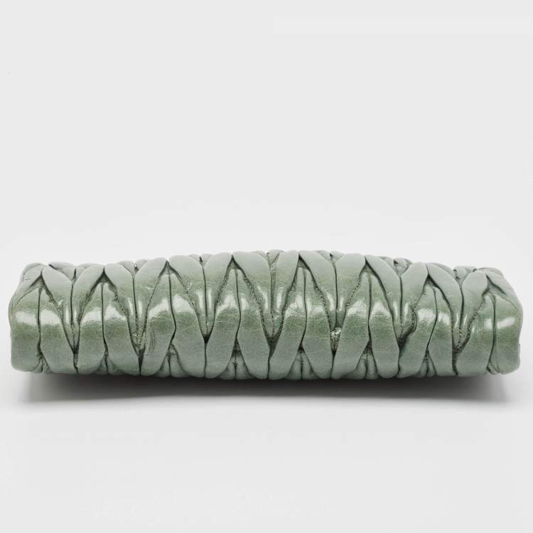 Pre Owned Miu Miu Light Green Matelassé Leather Zip Clutch