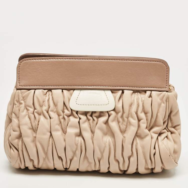 Pre Owned Miu Miu Beige/Cream Matelassé Leather Frame Crossbody Bag