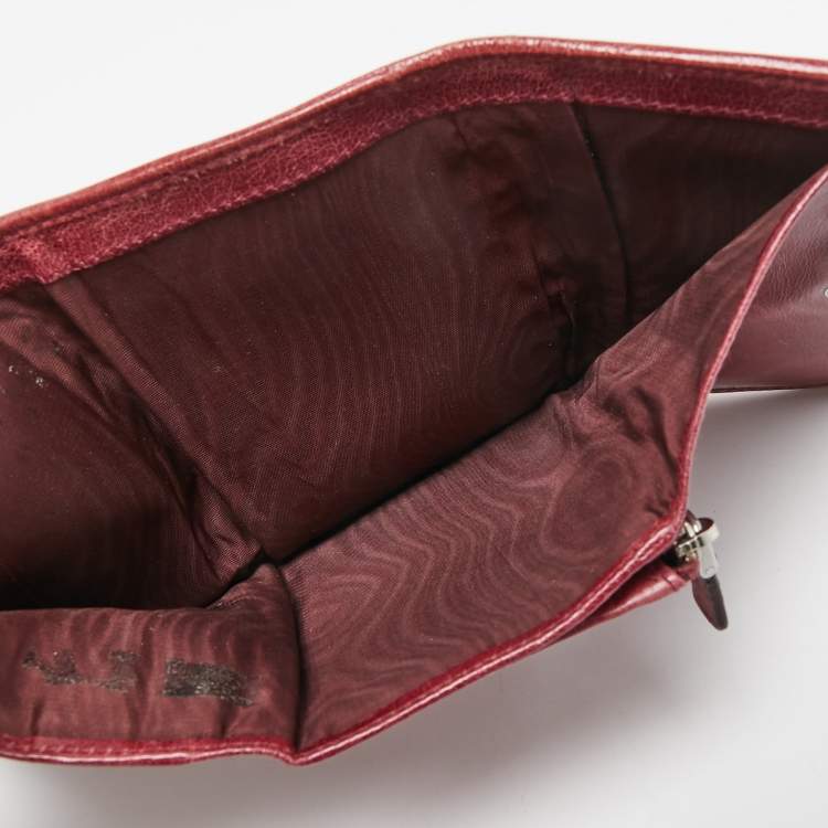 Pre Owned Miu Miu Burgundy Matelassé Leather Flap Trifold Wallet