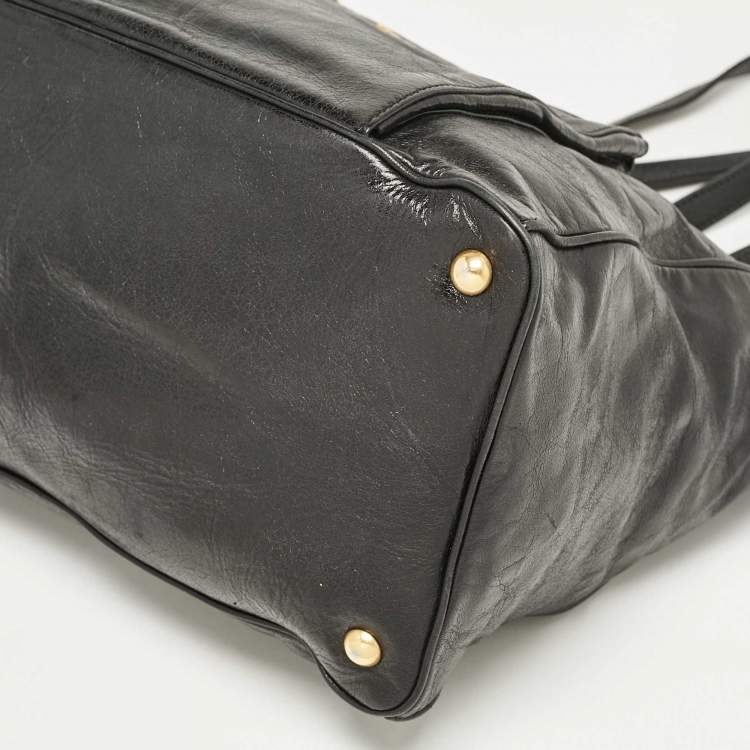 Pre Owned Miu Miu Black Glossy Leather Front Pocket Tote