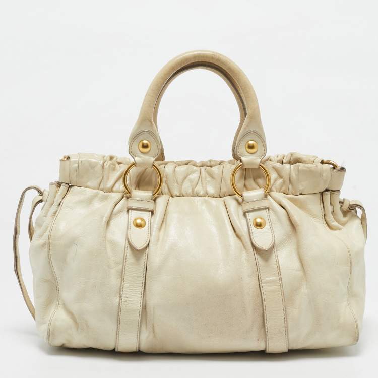 Pre Owned Miu Miu Cream Leather Gaufre Tote
