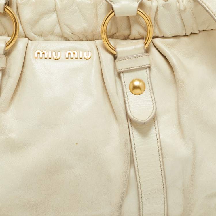 Pre Owned Miu Miu Cream Leather Gaufre Tote