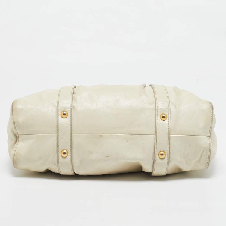 Pre Owned Miu Miu Cream Leather Gaufre Tote