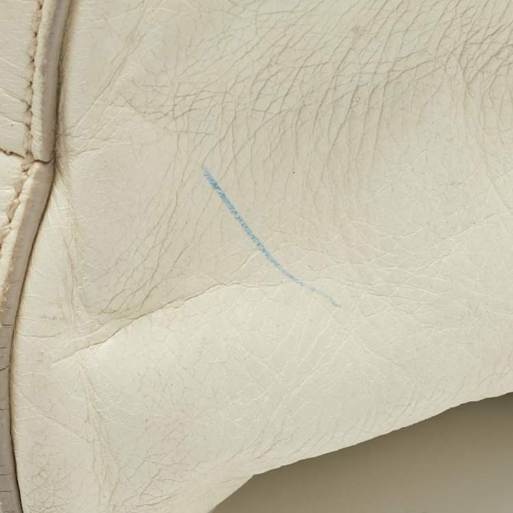 Pre Owned Miu Miu Cream Leather Gaufre Tote