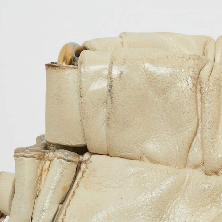 Pre Owned Miu Miu Cream Leather Gaufre Tote