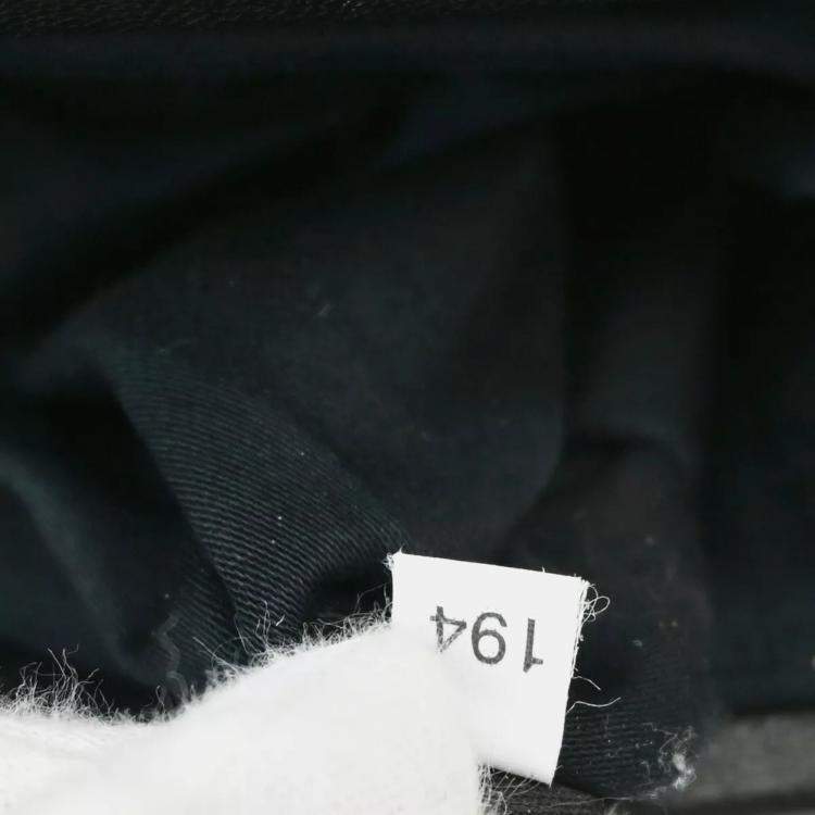 Pre Owned Miu Miu Black Leather Shoulder Bag