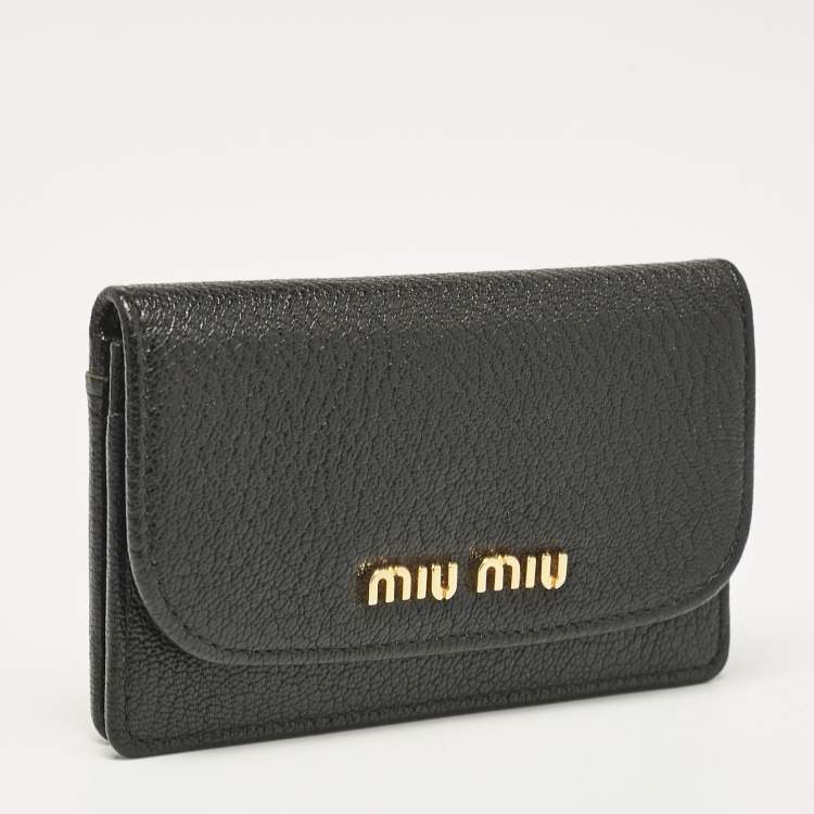 مملوكة مسبقًا Miu Miu Black Leather Logo Flap Card Case