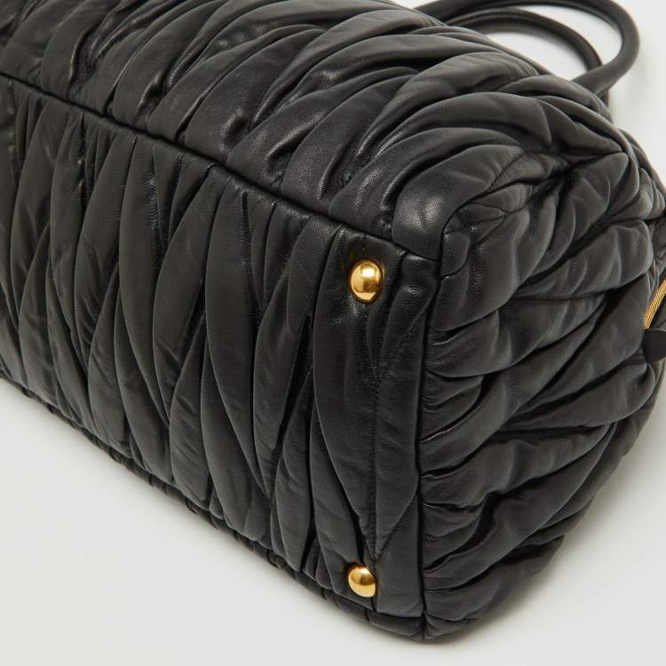 Pre Owned Miu Miu Black Matelasse Leather Dome Satchel