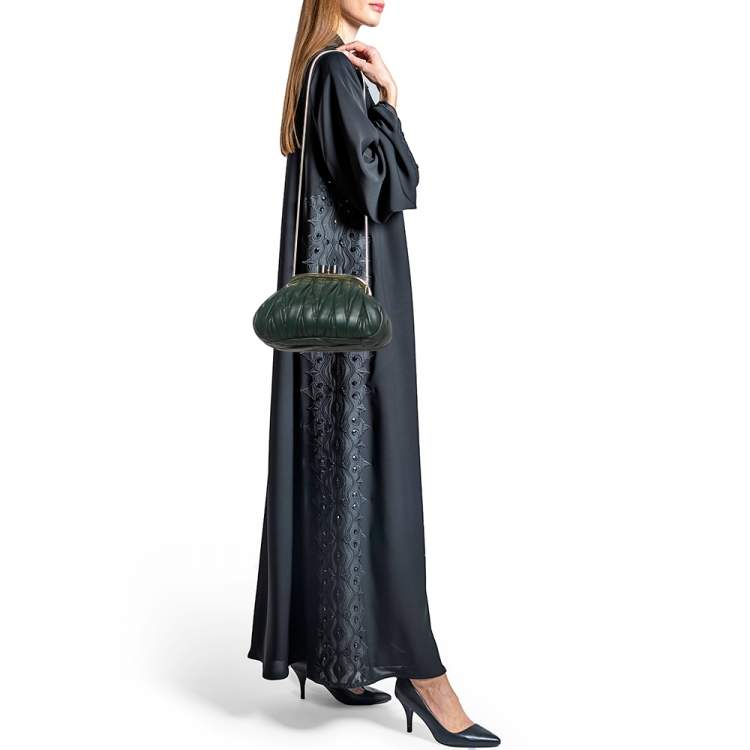 Pre Owned Miu Miu Green Matelassé Leather Belle Chain Clutch