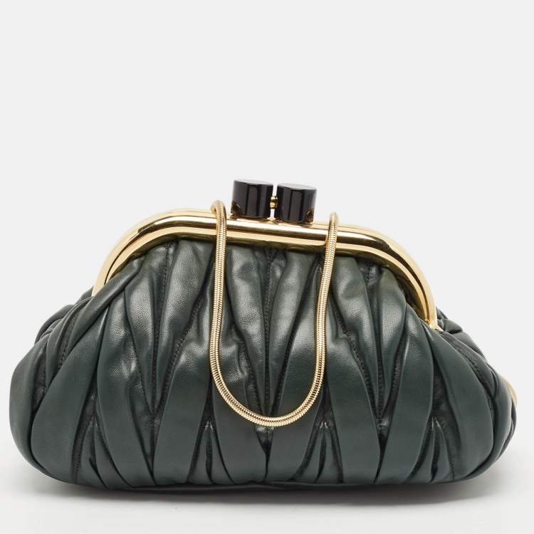 Pre Owned Miu Miu Green Matelassé Leather Belle Chain Clutch