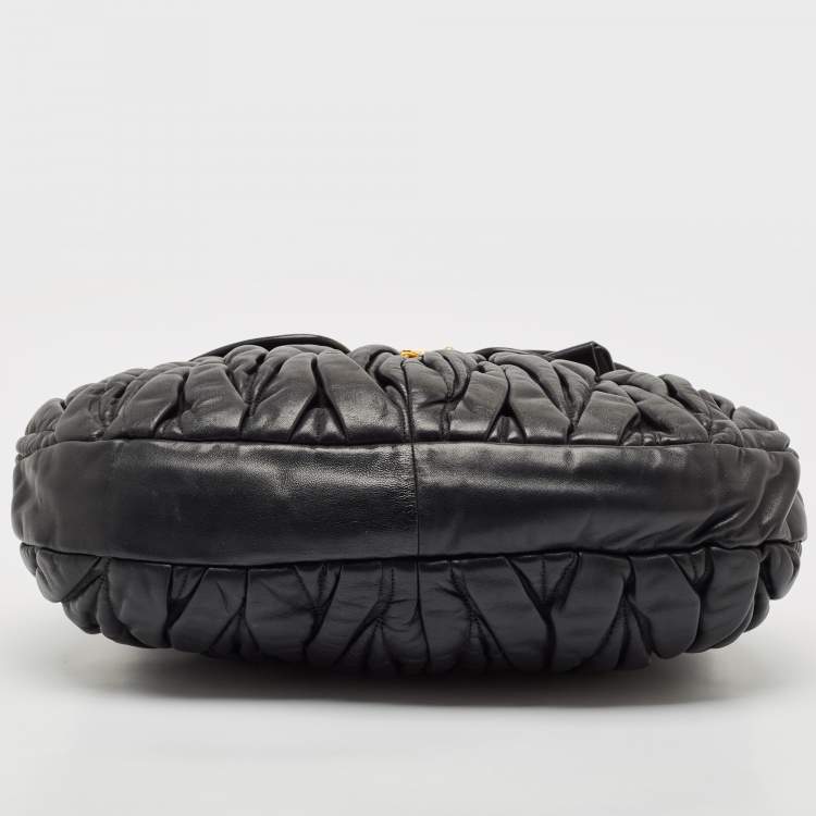 Pre Owned Miu Miu Black Matelassé Leather Coffer Hobo