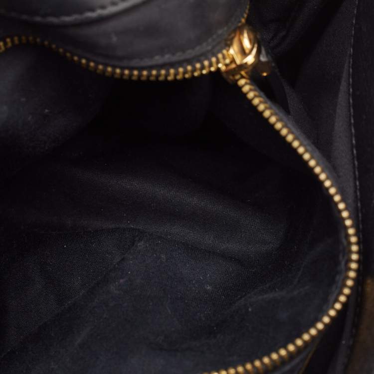 Pre Owned Miu Miu Black Matelassé Leather Coffer Hobo