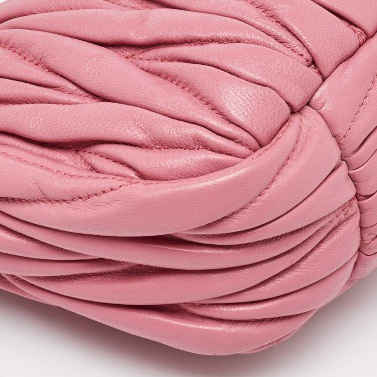 Pre Owned Miu Miu Pink Matelassé Leather Wander Mini Hobo