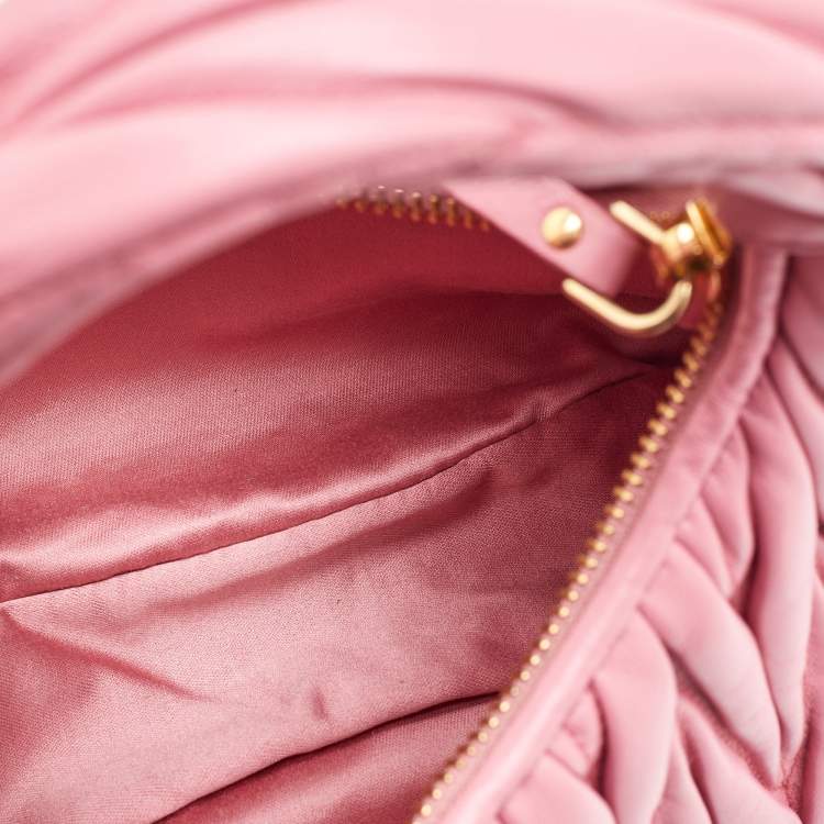 Pre Owned Miu Miu Pink Matelassé Leather Wander Mini Hobo
