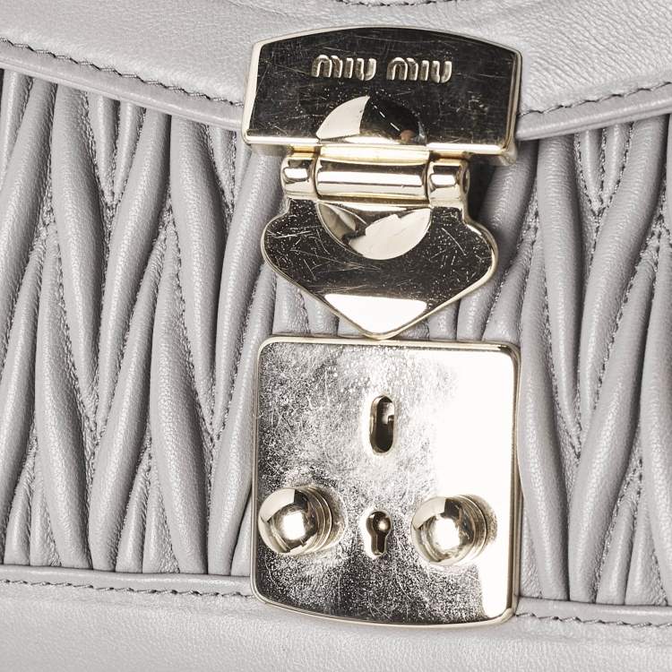 Pre Owned Miu Miu Grey Matelassé Leather Confidential Crossbody Bag