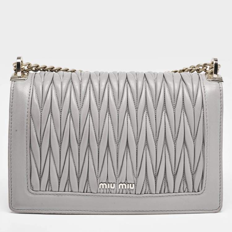 Pre Owned Miu Miu Grey Matelassé Leather Confidential Crossbody Bag
