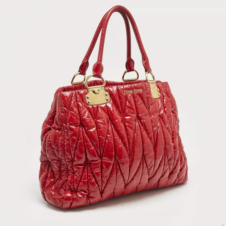 Pre Owned Miu Miu Red Matelasse Patent Leather Tote
