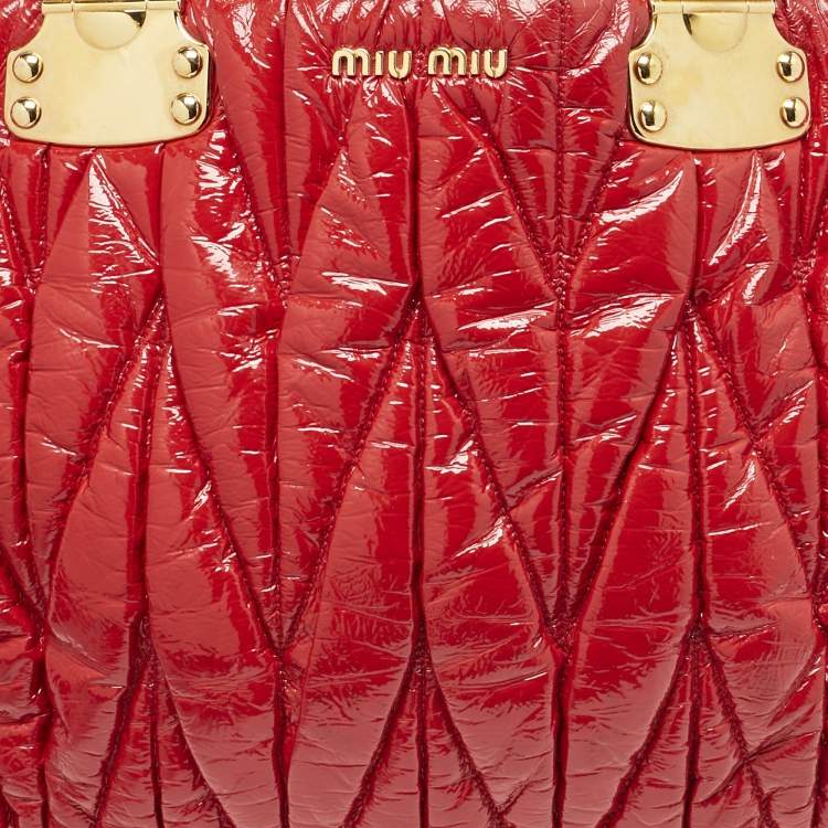 Pre Owned Miu Miu Red Matelasse Patent Leather Tote