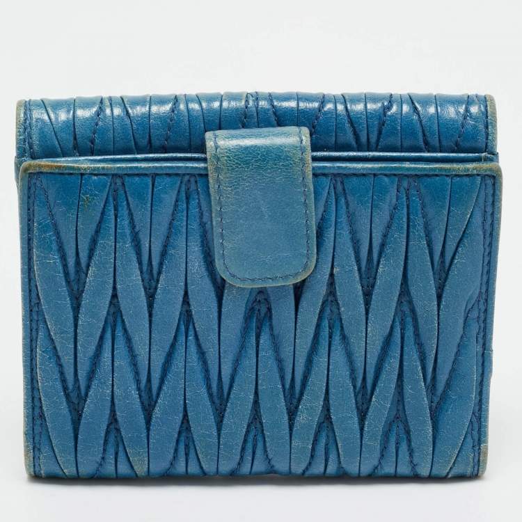 Pre Owned Miu Miu Blue Matelassé Leather Flap French Wallet