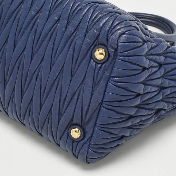 Pre Owned Miu Miu Blue Matelassé Leather Double Zip Tote