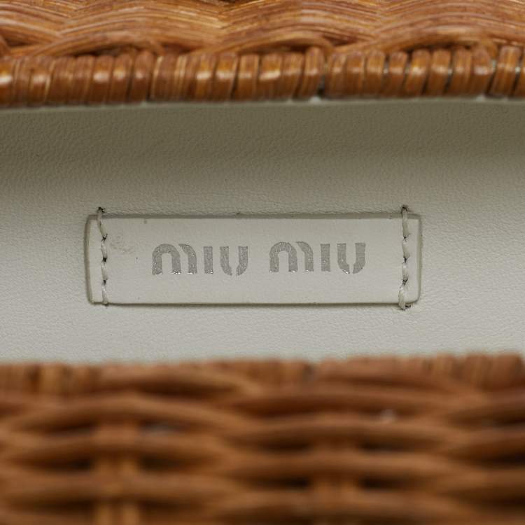 Pre Owned Miu Miu Brown/White Woven Rattan and Leather Clutch