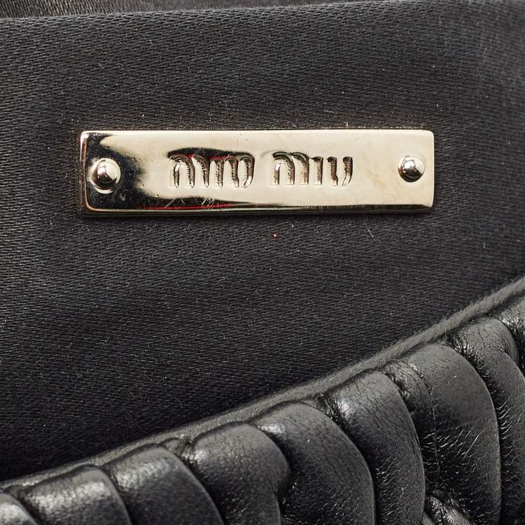 Pre Owned Miu Miu Black Matelassé Leather Crystals Chain Shoulder Bag