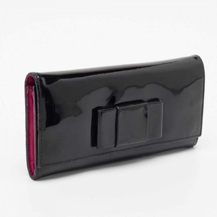 Pre Owned Miu Miu Black Patent Leather Bow Continental Wallet