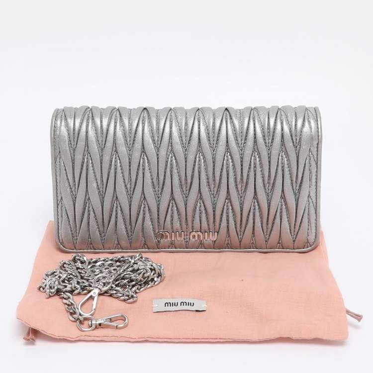 Pre Owned Miu Miu Silver Matelasse Leather Wallet on Chain