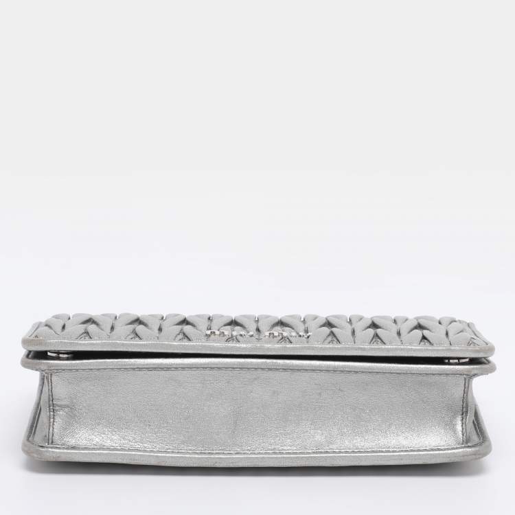 Pre Owned Miu Miu Silver Matelasse Leather Wallet on Chain