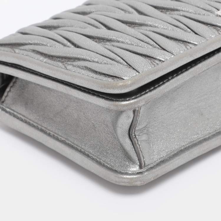 Pre Owned Miu Miu Silver Matelasse Leather Wallet on Chain