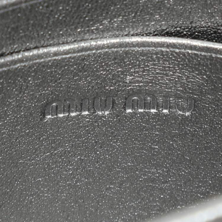 Pre Owned Miu Miu Silver Matelasse Leather Wallet on Chain