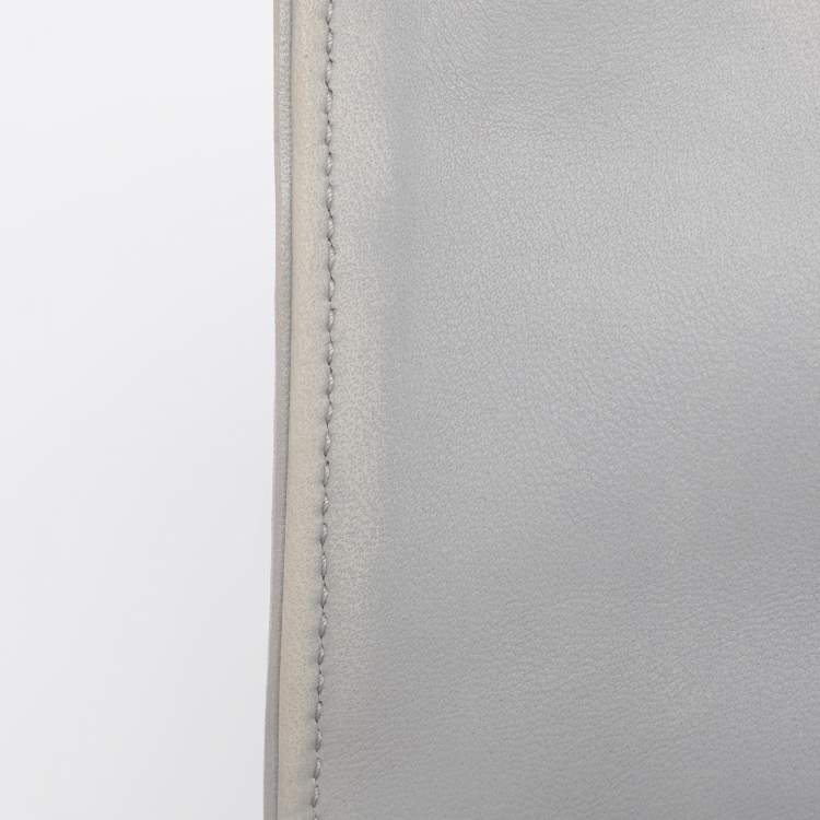 Pre Owned Miu Miu Grey Matelasse Leather Club Shoulder Bag