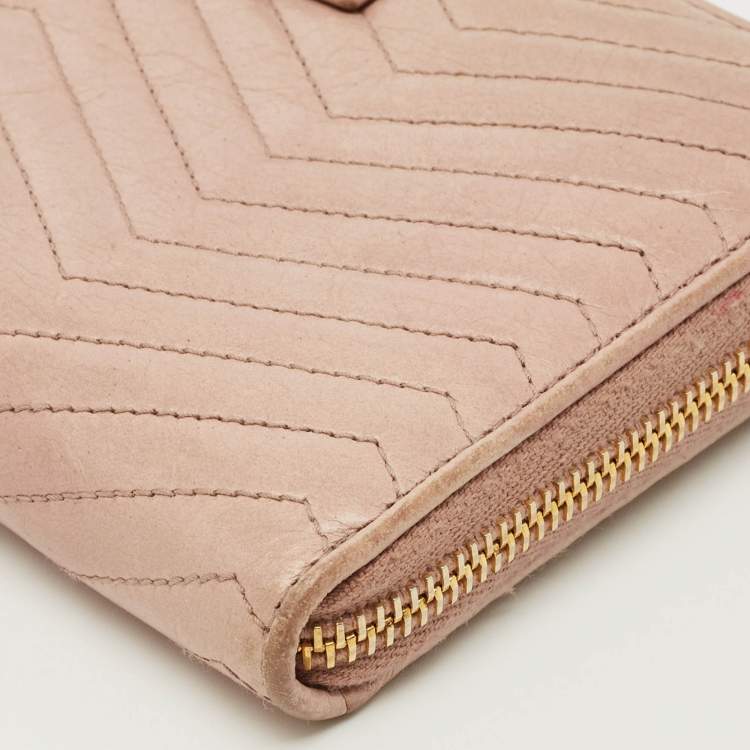 Pre Owned Miu Miu Beige Quilted Leather Zip Continental Wallet