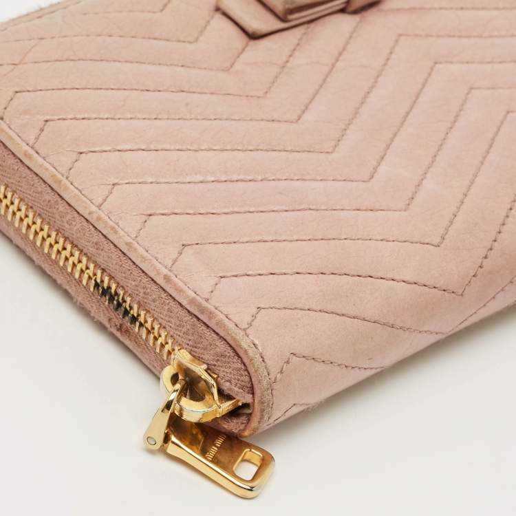 Pre Owned Miu Miu Beige Quilted Leather Zip Continental Wallet