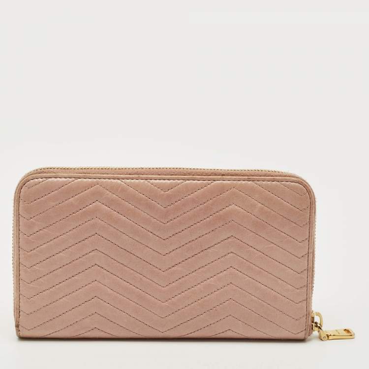 Pre Owned Miu Miu Beige Quilted Leather Zip Continental Wallet