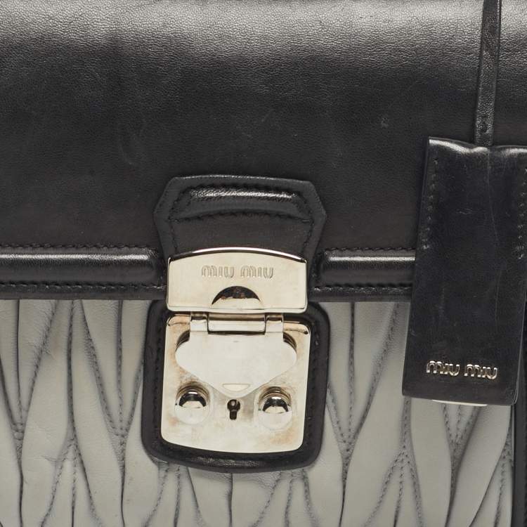 Pre Owned Miu Miu Black/Grey Matelassé Leather Pushlock Flap Top Handle Bag