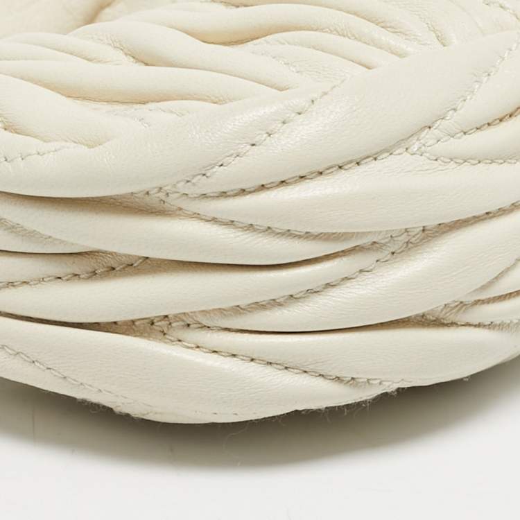 Pre Owned Miu Miu White Matelassé Leather Micro Wander Hobo