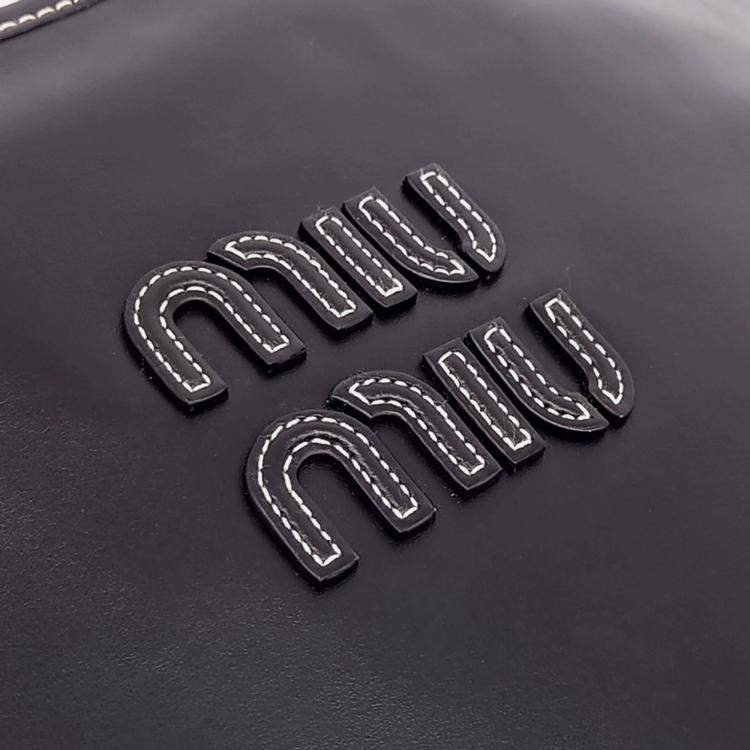 Pre Owned Miu Miu Black Leather Ivy Shoulder Bag