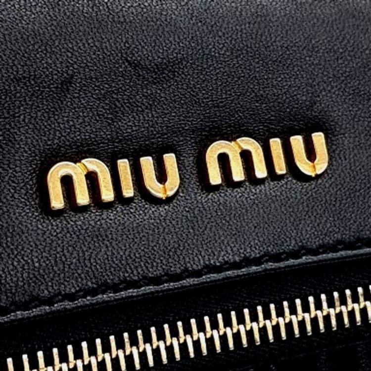 Pre Owned Miu Miu Black Leather Matrasse Clutch and Crossbody Bag
