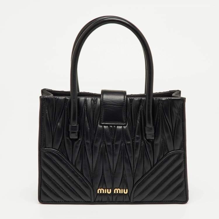 Pre Owned Miu Miu Matelassé Push Lock Black Leather Tote