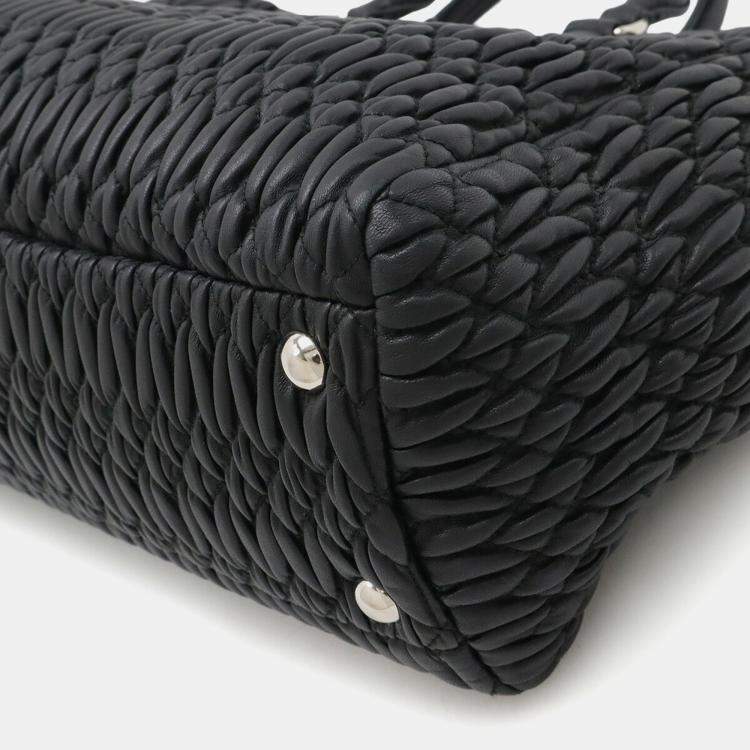 Pre Owned Miu Miu Miu Matelasse Nappa Crystal Gathered Handbag Shoulder Leather Black