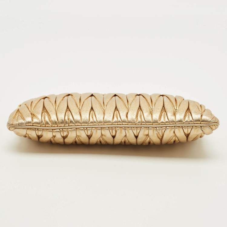 Pre Owned Miu Miu Gold Matelasse Leather Frame Strap Clutch