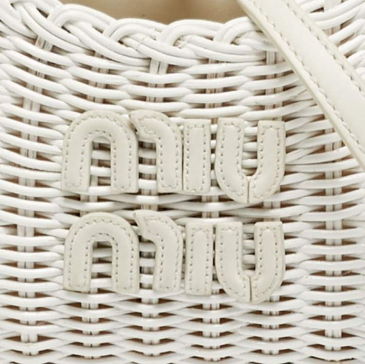 Pre Owned Miu Miu Wander White Wicker Bag